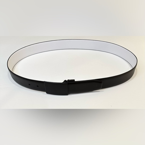 🌟HP🌟Nike Black/White Reversible Leather Stealth Plaque Golf Belt 40 - Picture 1 of 8